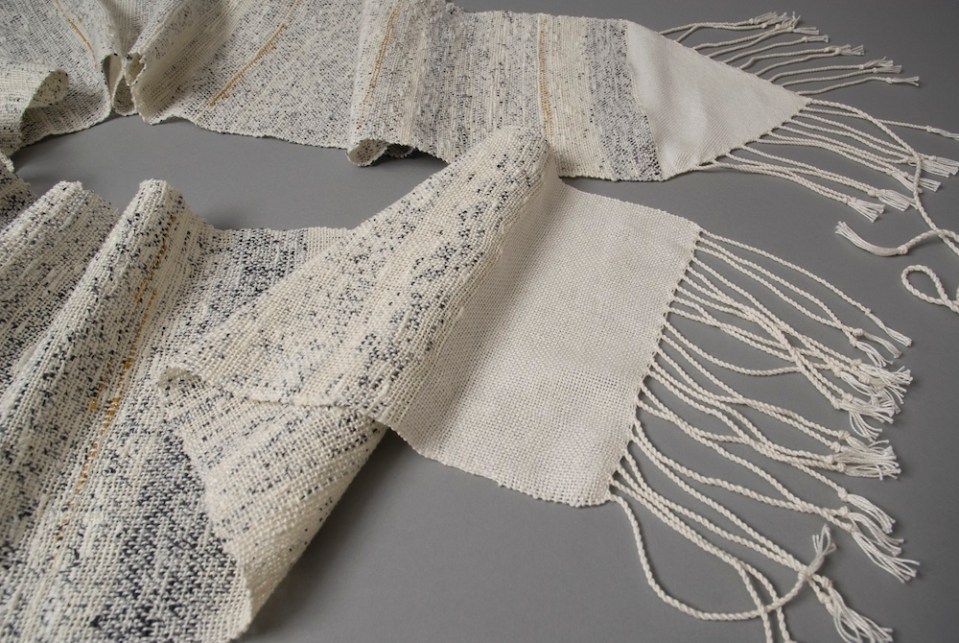 Detail of Eitz Chayim congregational wimpel